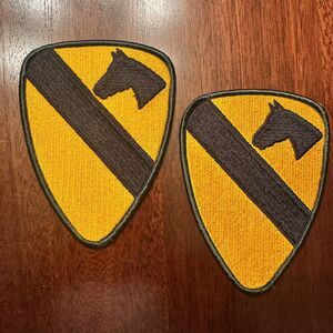 VTG US Army Ist Cavalry Division Cav Bright Patches Set Of 2 1990s Fort Hood New